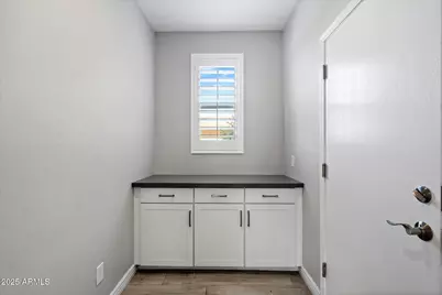 25509 N 140th Drive, Surprise, AZ 85387 - Photo 8