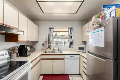 6550 N 47th Avenue #196, Glendale, AZ 85301 - Photo 8