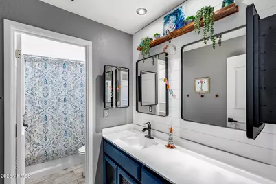 6534 W North Lane, Glendale, AZ 85302 - Photo 18