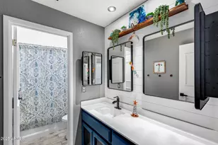 6534 W North Ln, Glendale, AZ 85302 - Photo 18