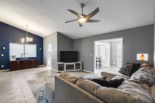 6534 W North Ln, Glendale, AZ 85302 - Photo 22