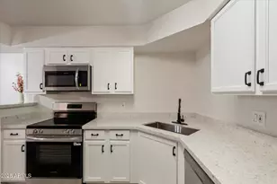 8787 E Mountain View Rd, Scottsdale, AZ 85258 - Photo 14