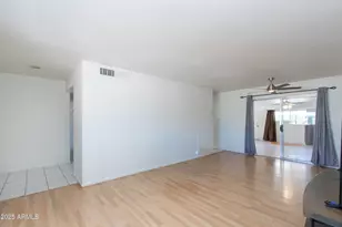 12062 N St Annes Dr, Sun City, AZ 85351 - Photo 8