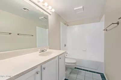 4328 N 36th Street #3, Phoenix, AZ 85018 - Photo 8