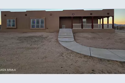 7126 S Wintersburg Road, Tonopah, AZ 85354 - Photo 2