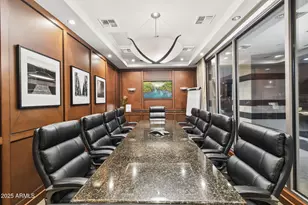 2402 E Esplanade Ln, Phoenix, AZ 85016 - Photo 56