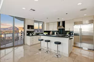 2402 E Esplanade Ln, Phoenix, AZ 85016 - Photo 26