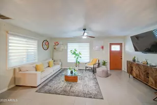 2508 E Clarendon Ave, Phoenix, AZ 85016 - Photo 10