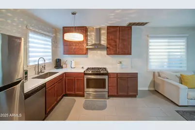 2508 E Clarendon Avenue, Phoenix, AZ 85016 - Photo 8