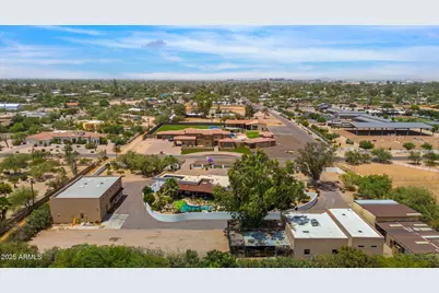 6831 E Paradise Drive, Scottsdale, AZ 85254 - Photo 4