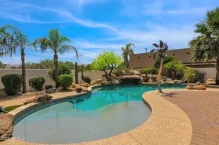 6831 E Paradise Dr, Scottsdale, AZ 85254 - Photo 20