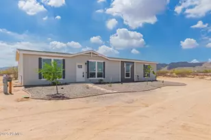 52819 W Quail Ct, Maricopa, AZ 85139 - Photo 2