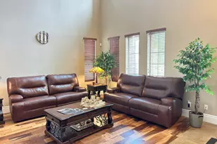 2405 East Charlotte Dr, Phoenix, AZ 85024 - Photo 12