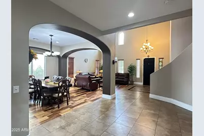 2405 E Charlotte Drive, Phoenix, AZ 85024 - Photo 10