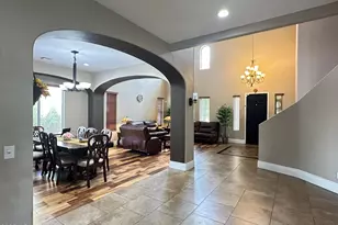 2405 East Charlotte Dr, Phoenix, AZ 85024 - Photo 10