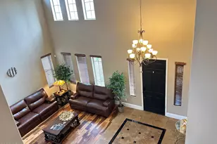 2405 East Charlotte Dr, Phoenix, AZ 85024 - Photo 8