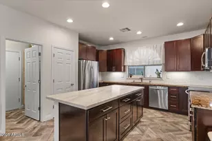 4649 E Sourwood Dr, Gilbert, AZ 85298 - Photo 4