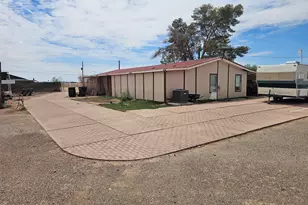 352 W Martin Rd, Coolidge, AZ 85128 - Photo 1