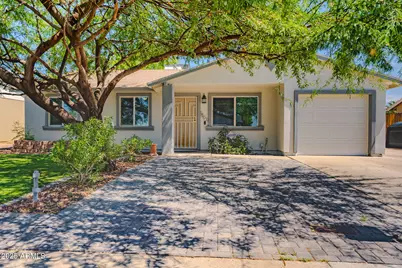 18031 N 33rd Avenue, Phoenix, AZ 85053 - Photo 1