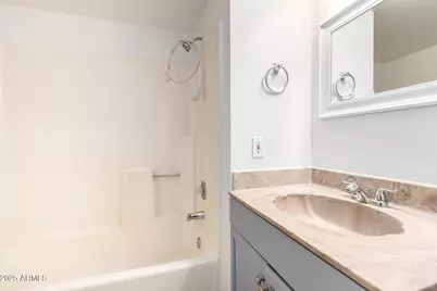 2674 N 43rd Avenue #D, Phoenix, AZ 85009 - Photo 12