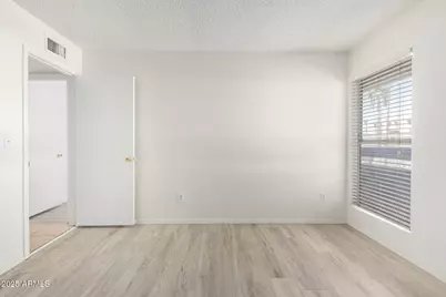 2674 N 43rd Avenue #D, Phoenix, AZ 85009 - Photo 14