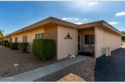 16822 N 102nd Avenue, Sun City, AZ 85351 - Photo 4
