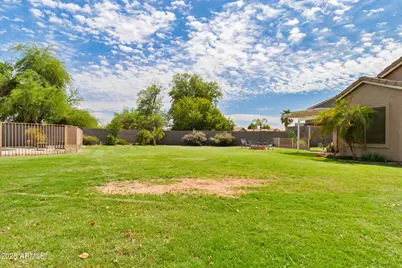 2833 S Martingale Road, Gilbert, AZ 85295 - Photo 30