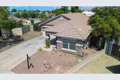 2833 S Martingale Road, Gilbert, AZ 85295 - Photo 4