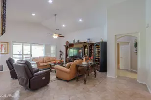 2436 E Fiesta Dr, Casa Grande, AZ 85194 - Photo 10
