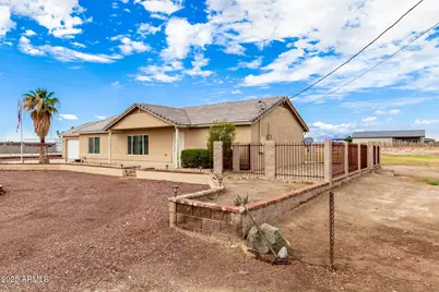 5611 S 225th Avenue, Buckeye, AZ 85326 - Photo 4