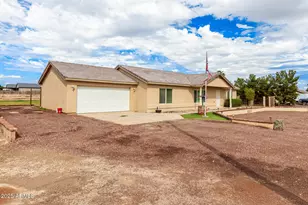 5611 S 225th Ave, Buckeye, AZ 85326 - Photo 6