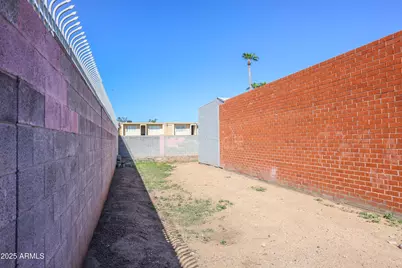 2423 W Campbell Avenue, Phoenix, AZ 85015 - Photo 36