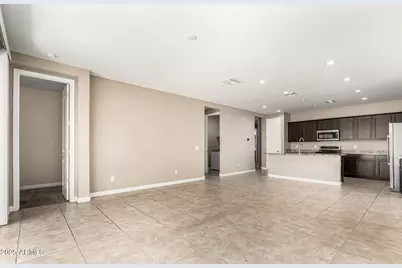 38251 W San Alvarez Avenue, Maricopa, AZ 85138 - Photo 10