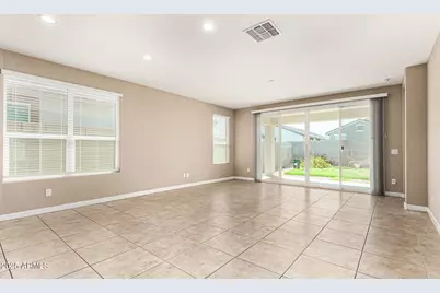 38251 W San Alvarez Avenue, Maricopa, AZ 85138 - Photo 8