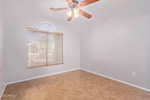 208 E Devon Dr, Gilbert, AZ 85296 - Photo 24
