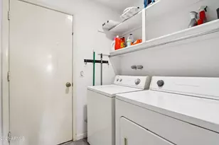 1821 E Colgate Dr, Tempe, AZ 85283 - Photo 22