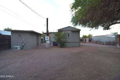 8011 E 5th Avenue, Mesa, AZ 85208 - Photo 32
