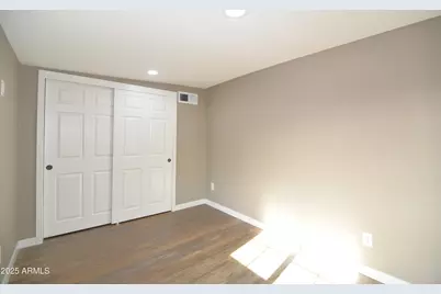 8011 E 5th Avenue, Mesa, AZ 85208 - Photo 24