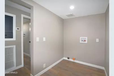 8011 E 5th Avenue, Mesa, AZ 85208 - Photo 26