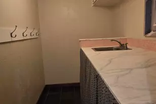 8422 N Central Ave, Phoenix, AZ 85020 - Photo 24