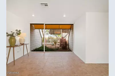 2648 N Ridge Circle, Mesa, AZ 85203 - Photo 6