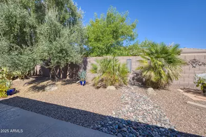 18836 N Sunsites Drive, Surprise, AZ 85387 - Photo 36