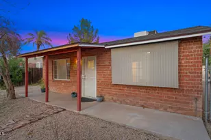 2021 N 29th St, Phoenix, AZ 85008 - Photo 1