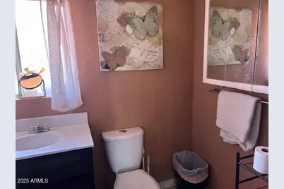 812 N Center Avenue, Casa Grande, AZ 85122 - Photo 14