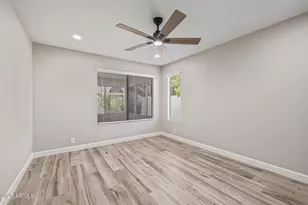 9152 W Oraibi Dr, Peoria, AZ 85382 - Photo 30