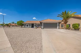 9152 W Oraibi Dr, Peoria, AZ 85382 - Photo 4