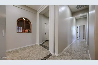 18391 W Verdin Road, Goodyear, AZ 85338 - Photo 8