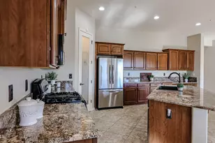 18391 W Verdin Rd, Goodyear, AZ 85338 - Photo 20