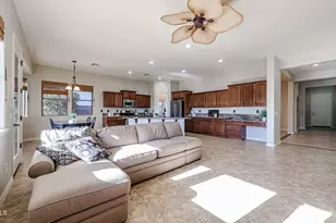 18391 W Verdin Rd, Goodyear, AZ 85338 - Photo 30