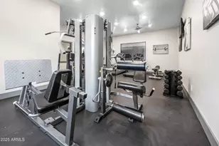 9410 N 31st Ave, Phoenix, AZ 85051 - Photo 10